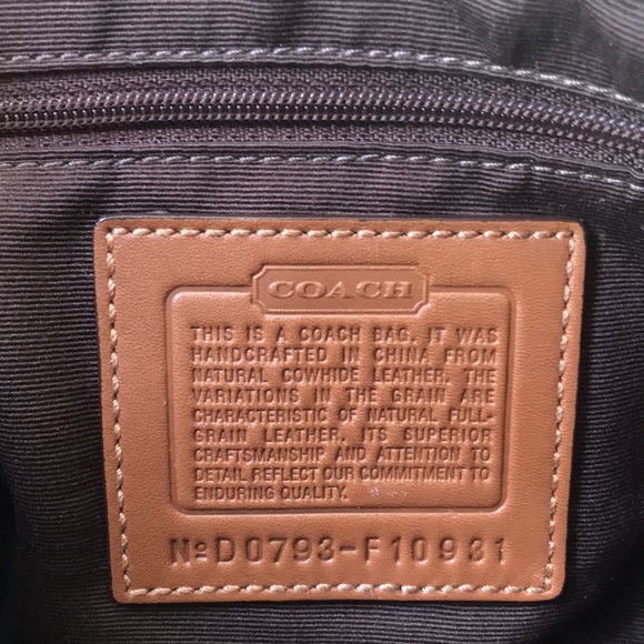 Vintage Coach Soho Tan Grommet Y2K Shoulder Bag - Picture 9 of 11